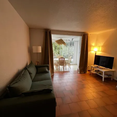 Bel Au Coeur De La Marina Port